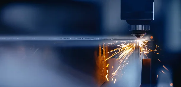 Fresado CNC en material rígido