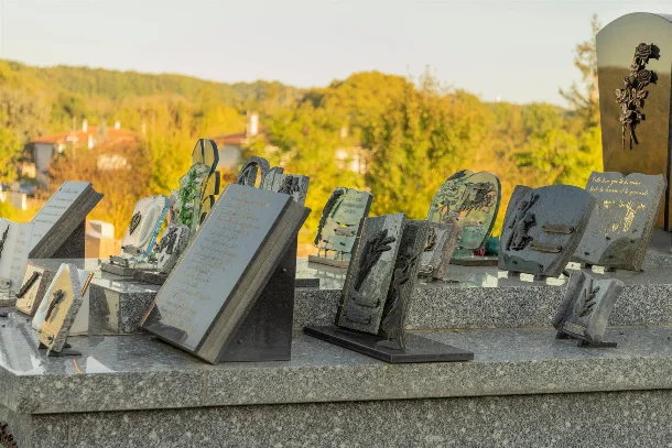 Placas grabadas — Arte funerario en Moaña, O Morrazo y Vigo